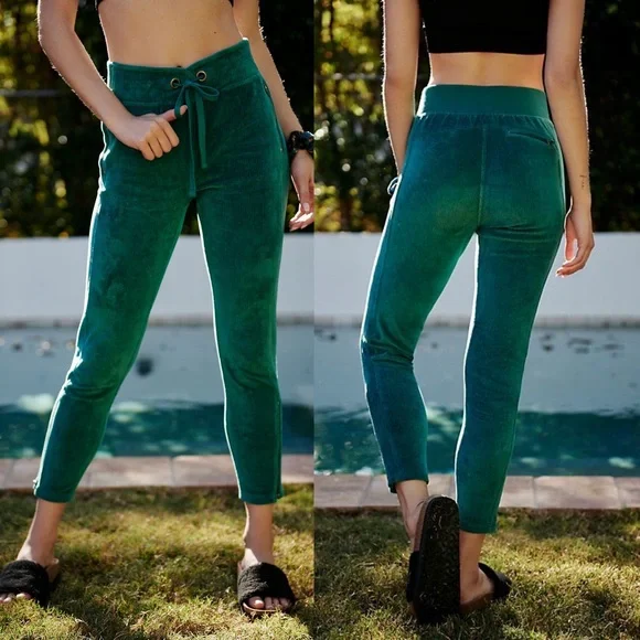 Free People Movement Denali Pants Green Ribbed Cotton Blend Velour Sz Medium - Picture 2 of 7